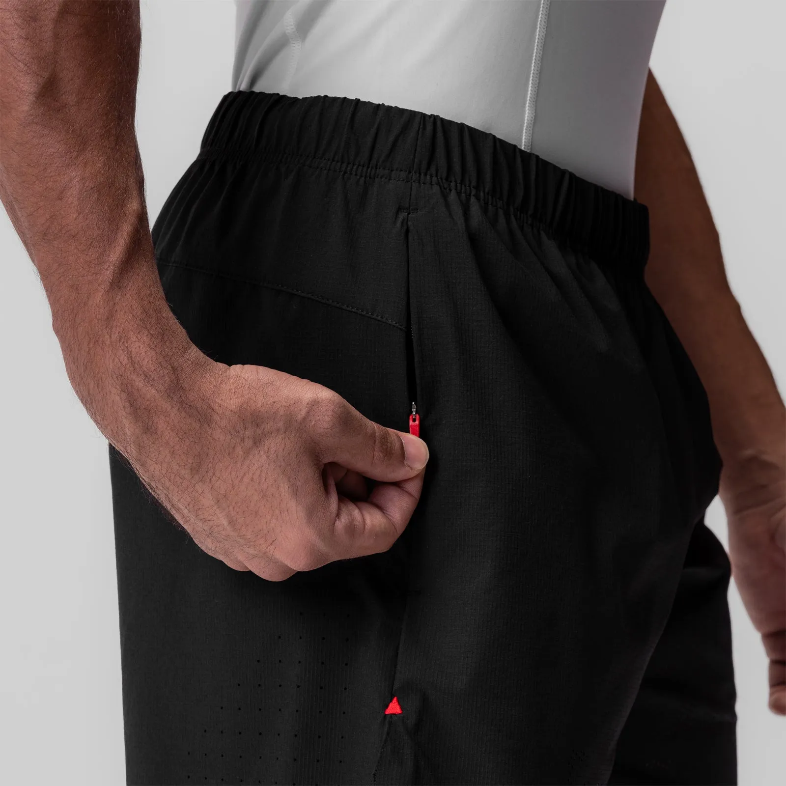 0737. Ripstop 6" Perforated Short - Black