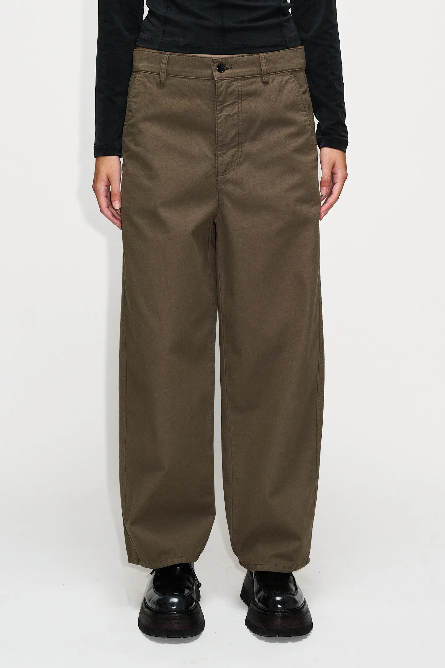 Barrel-leg Chinos