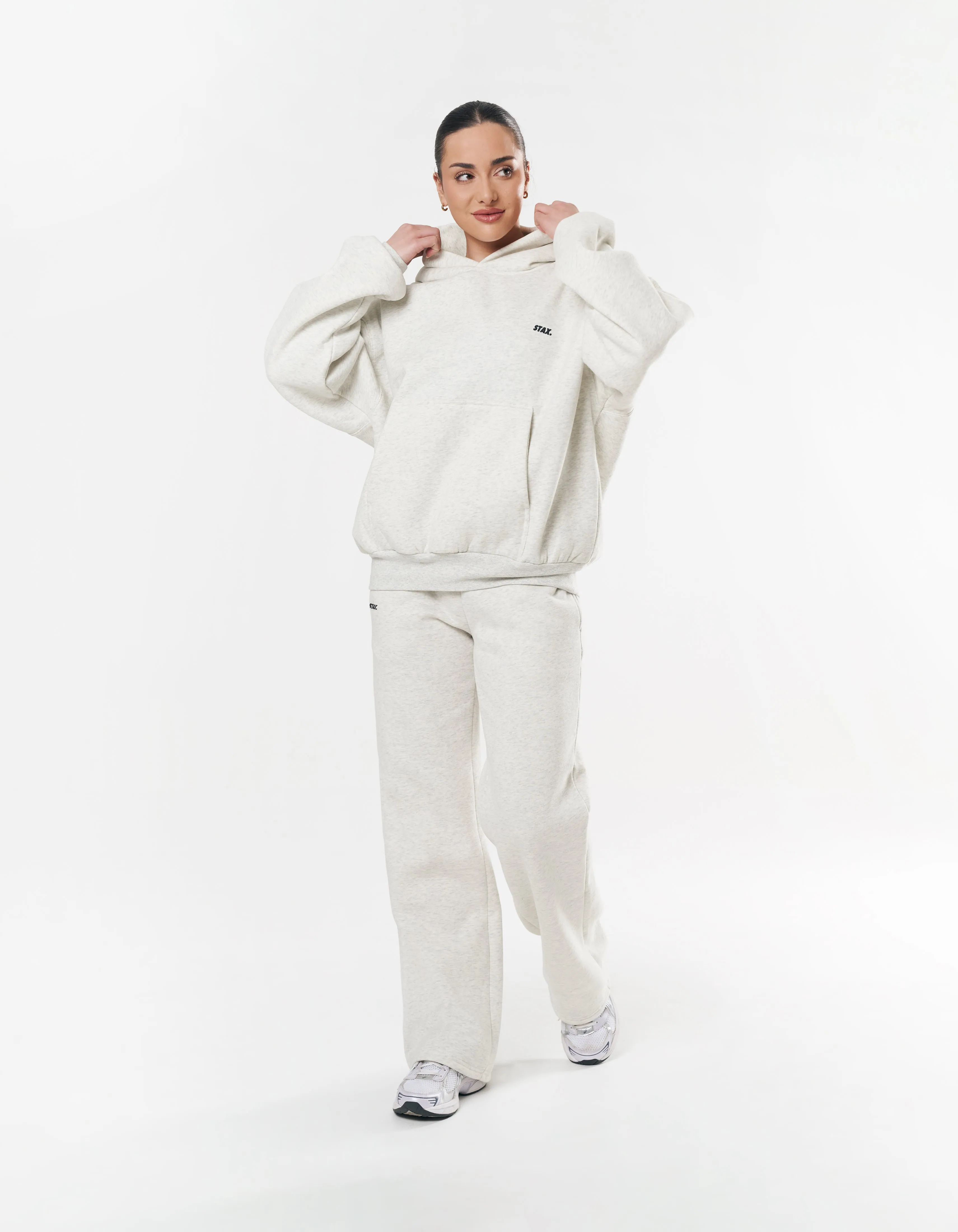 Classic Straight Leg Jogger - Light Grey/Black