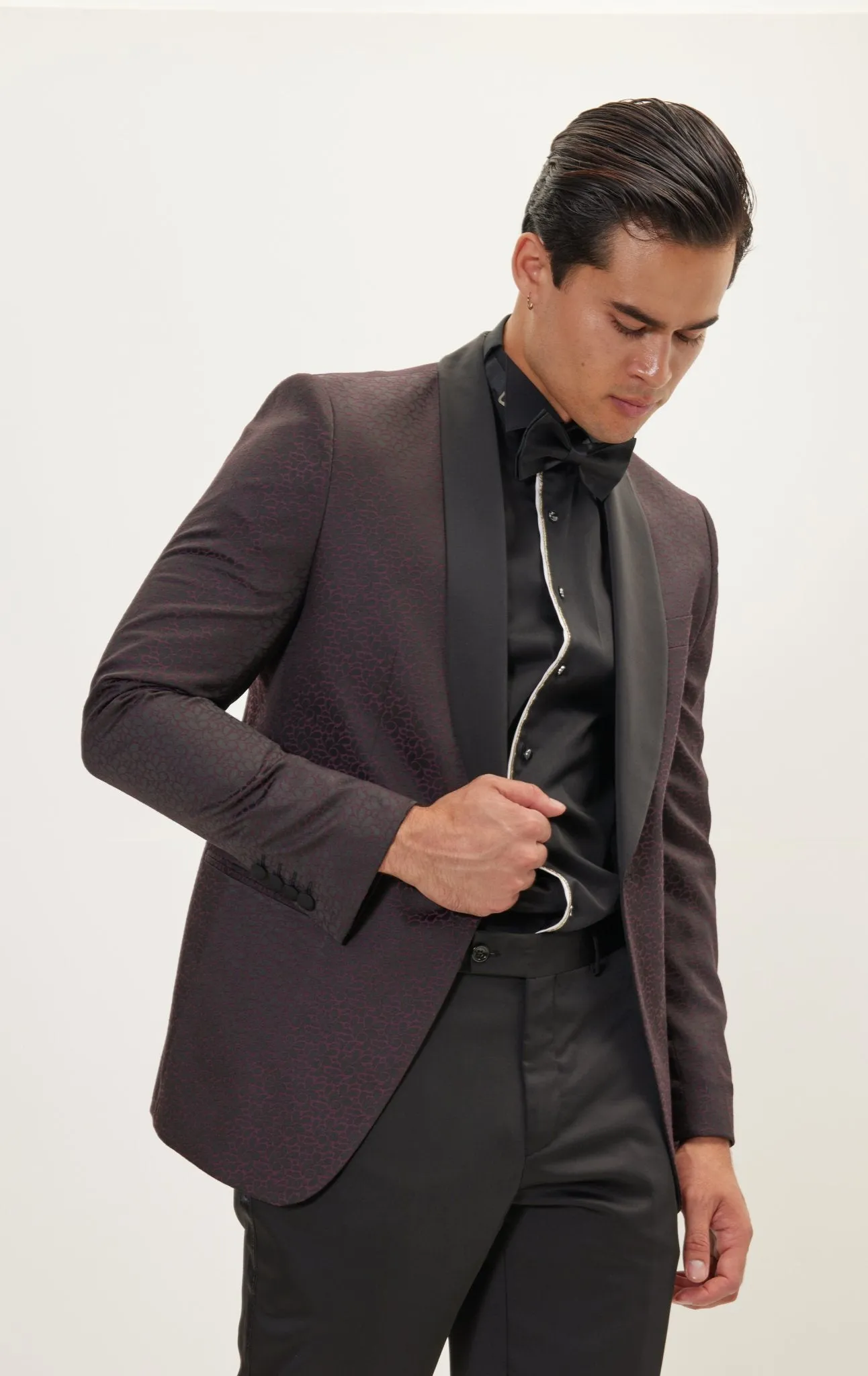 Contrast Shawl Lapel Tuxedo Jacket - Black Burgundy