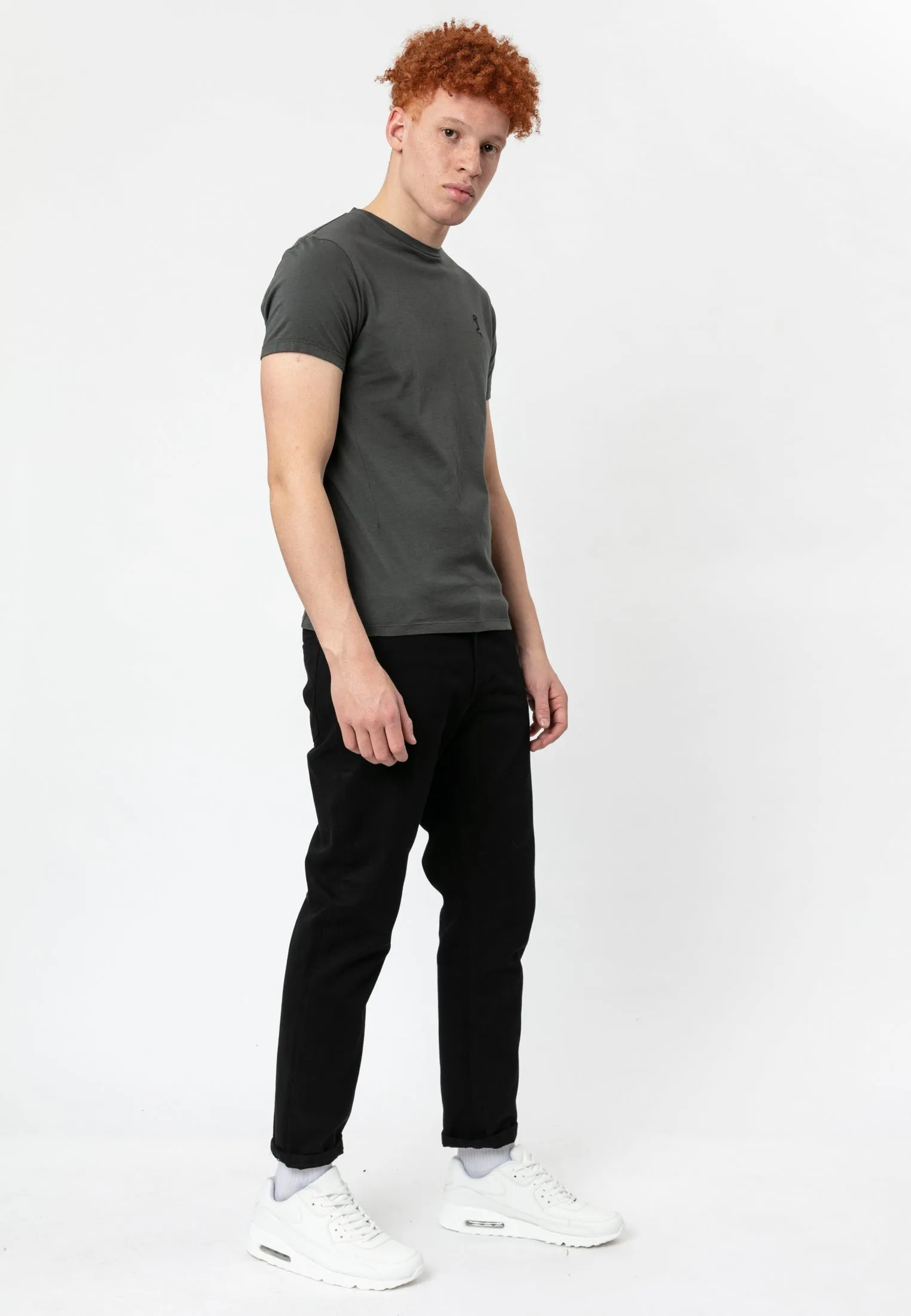 ESSENTIAL CORE DARK METAL T-SHIRT