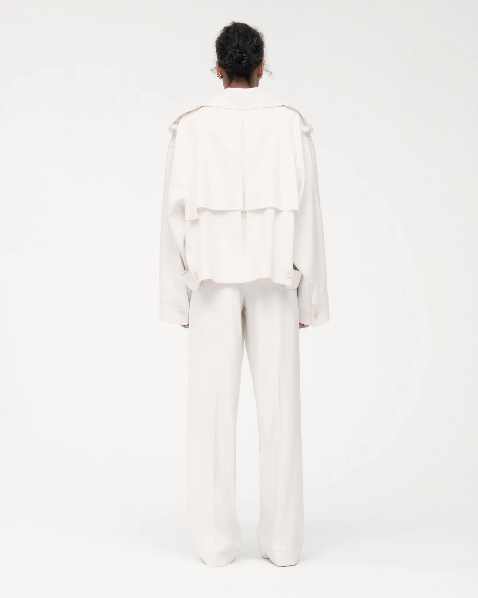 Fluid Cropped Trench