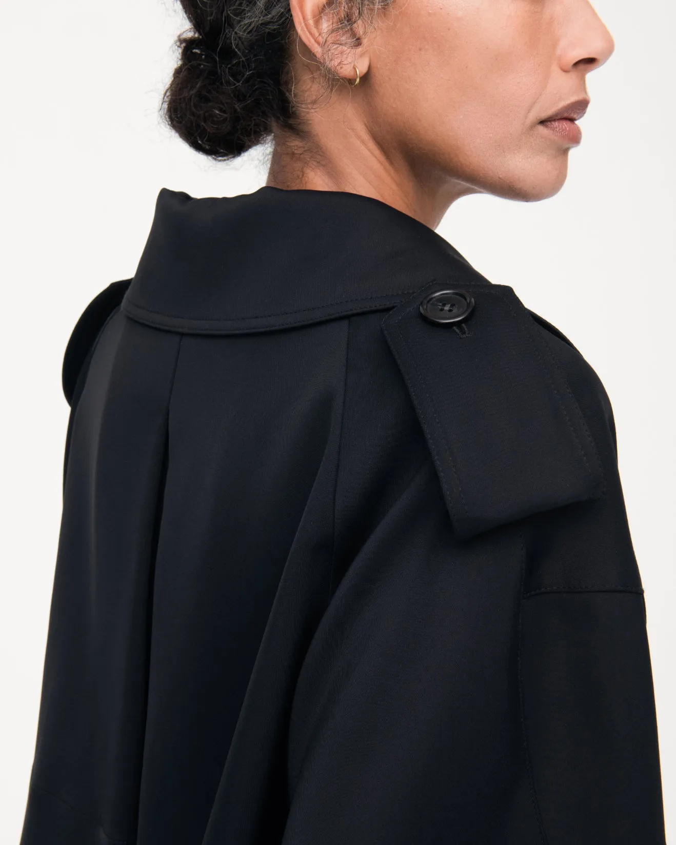 Fluid Cropped Trench