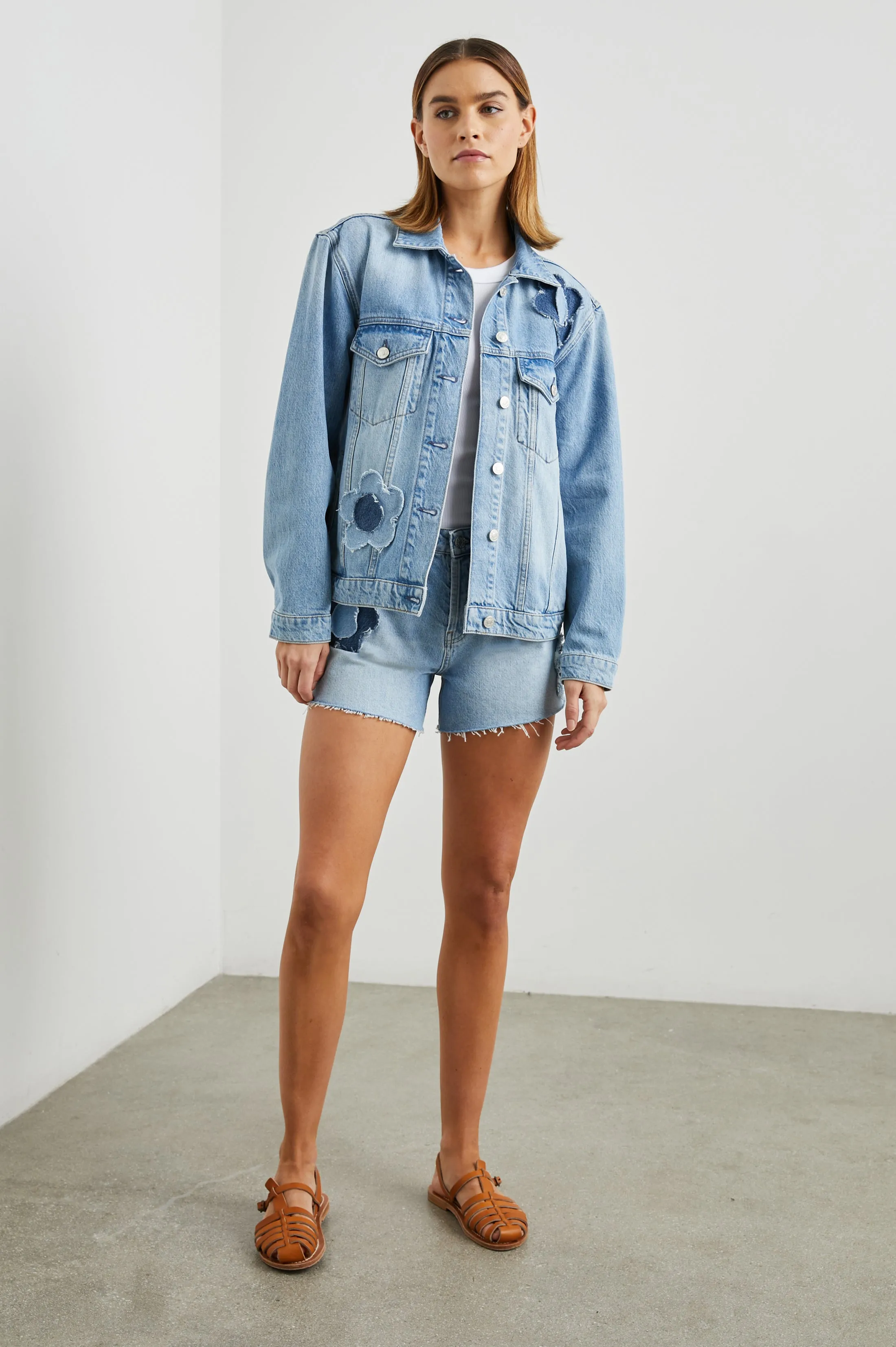 GROVE BOYFRIEND TRUCKER JACKET - INDIGO BLOOM