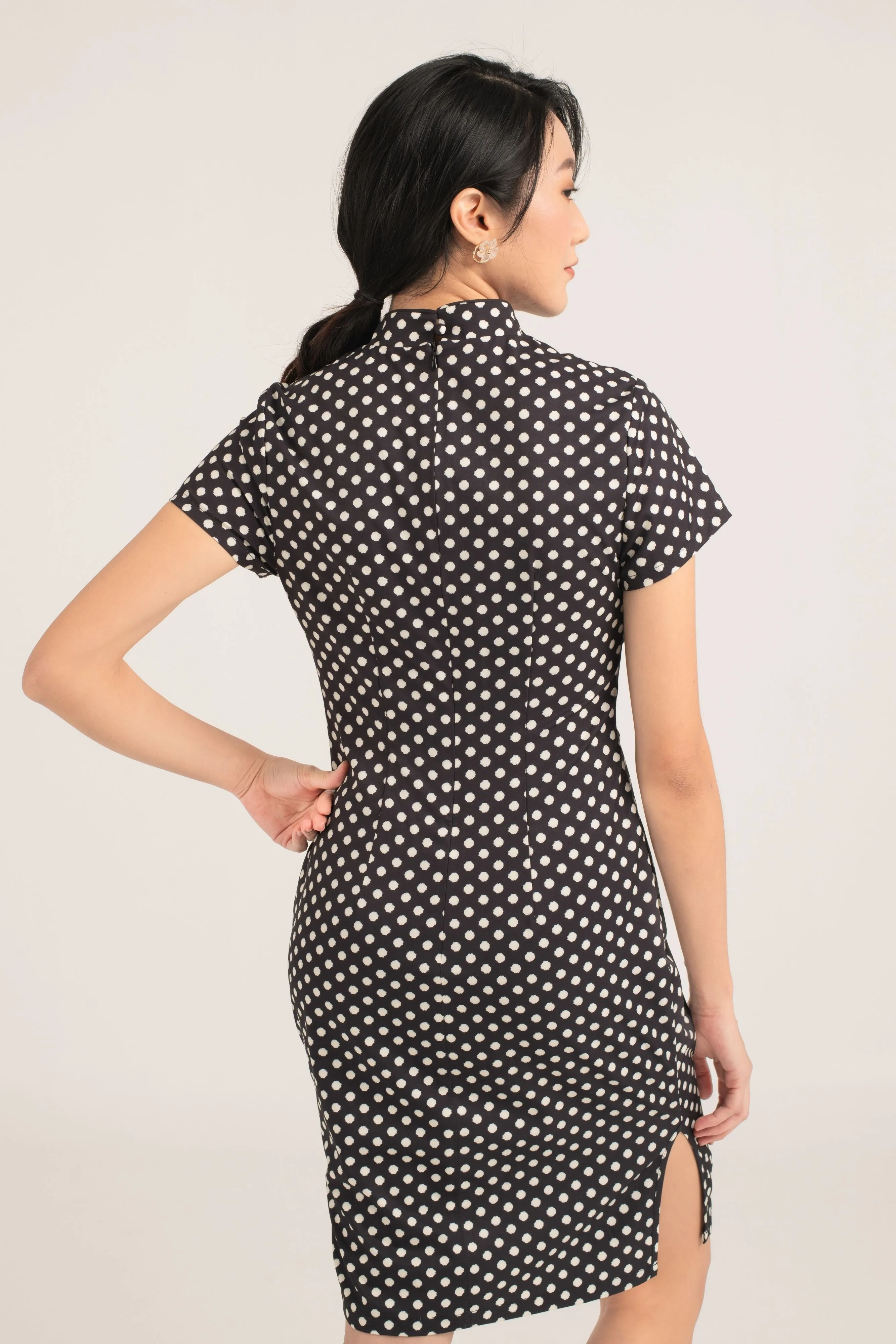 [Online Exclusive] Heroica Printed Cheongsam