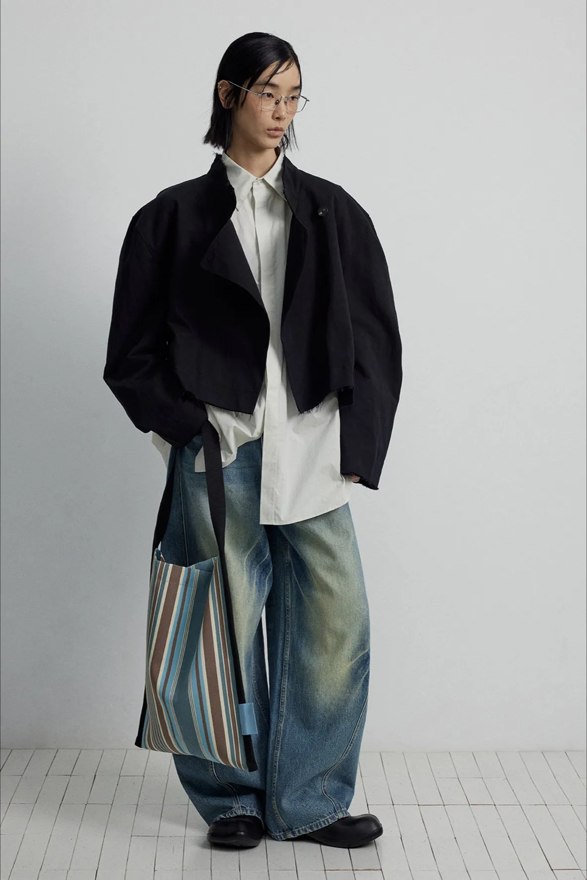 Raw edged deconstructed silhouette cropped trench coat | 3 color