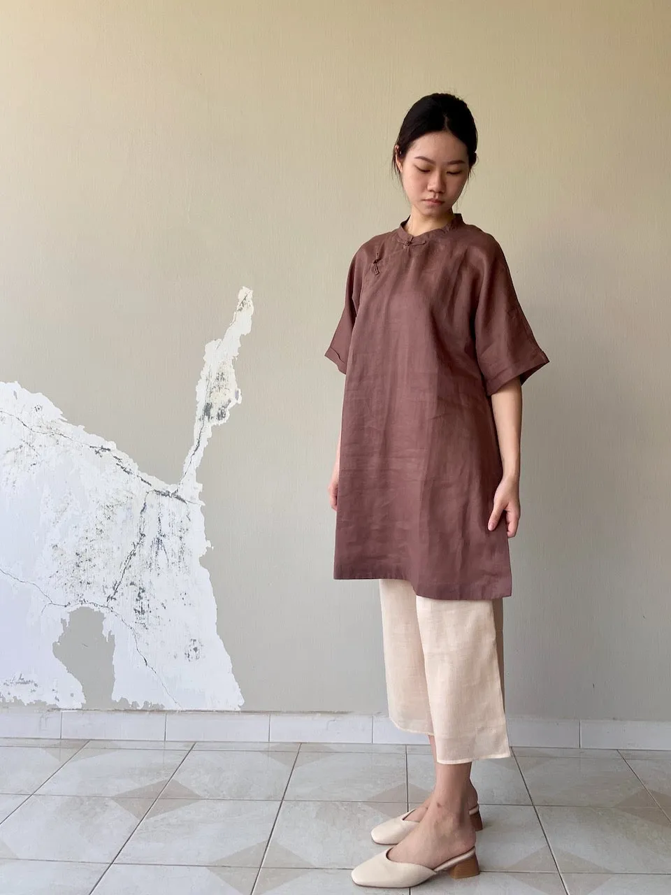 Simple Cheongsam Long Shirt in Brown