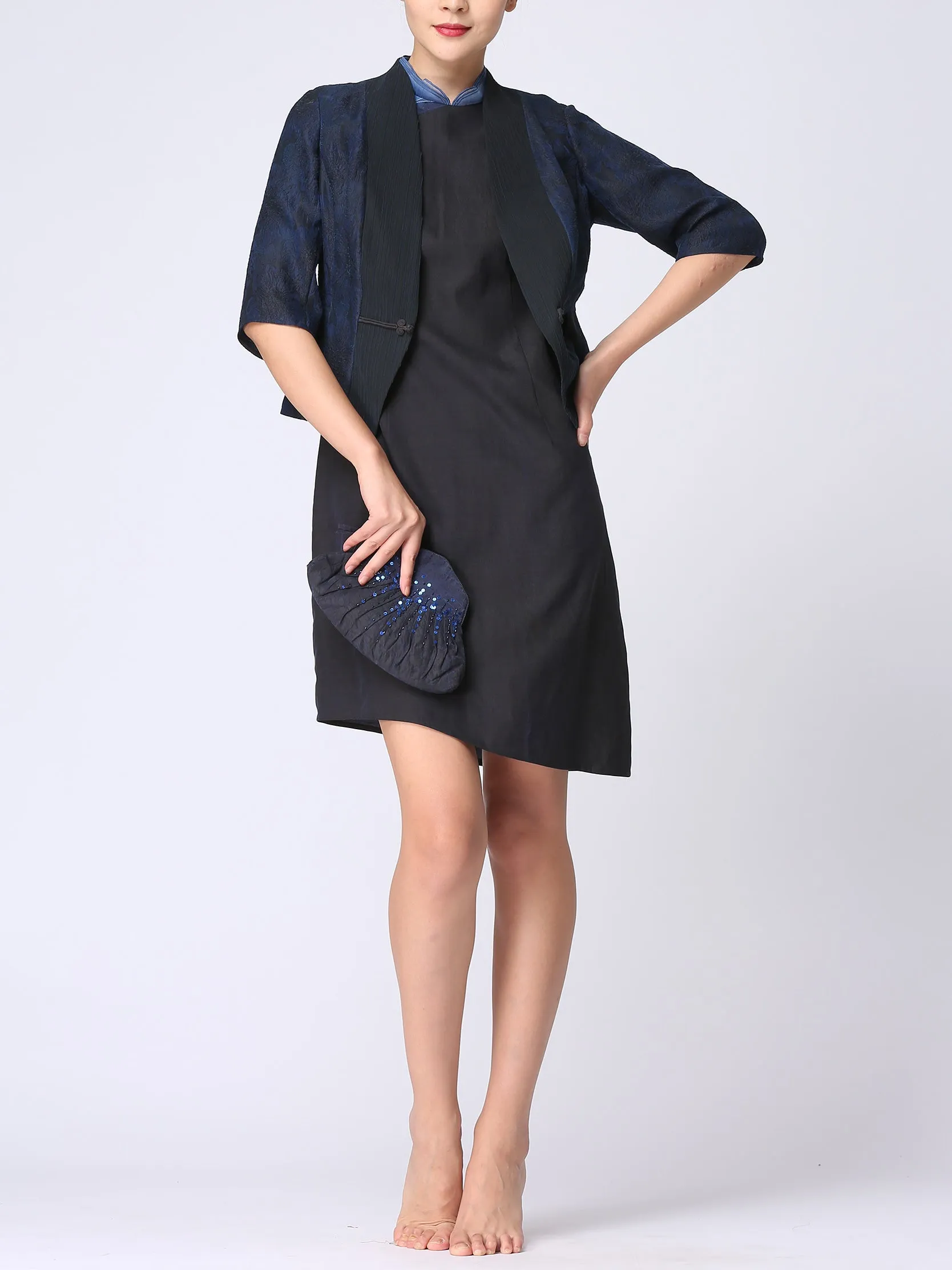 Sleeveless fitted Dresse
