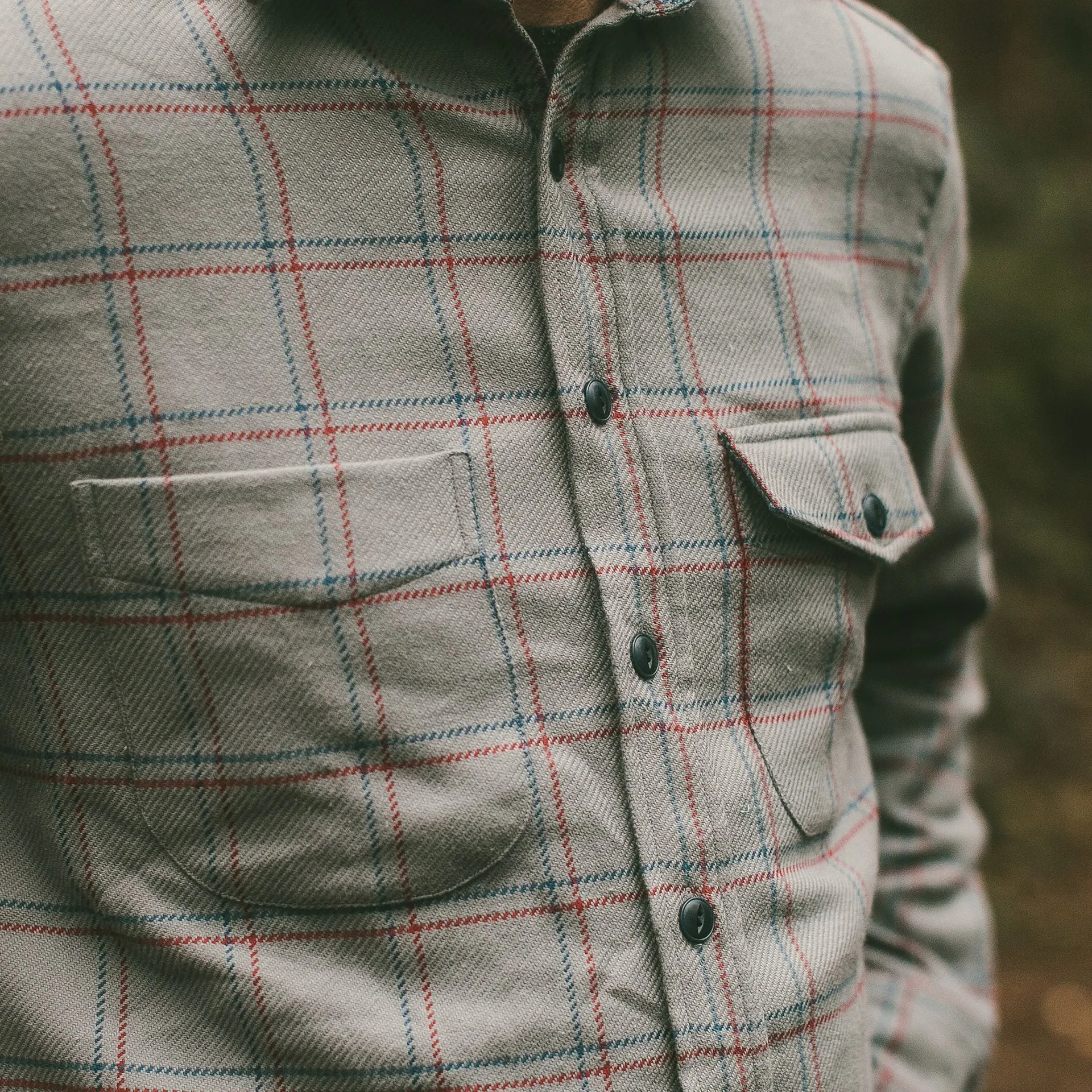 The Crater Shirt in Ash Plaid